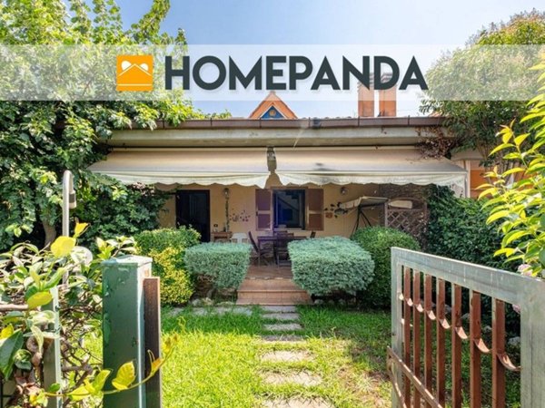 casa indipendente in vendita ad Ardea in zona Colle Romito