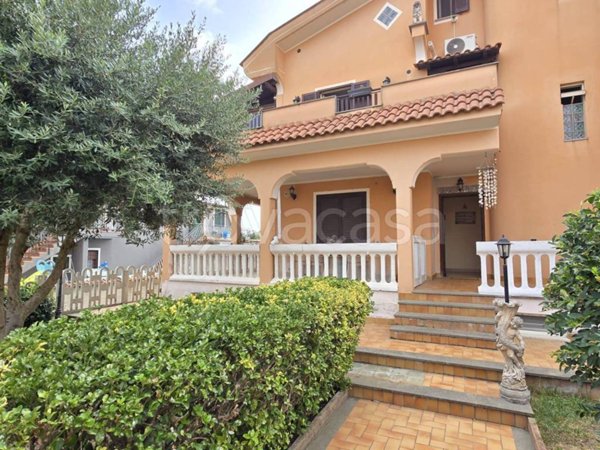 appartamento in vendita ad Ardea in zona Nuova Florida