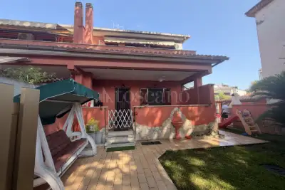 villa in vendita ad Ardea