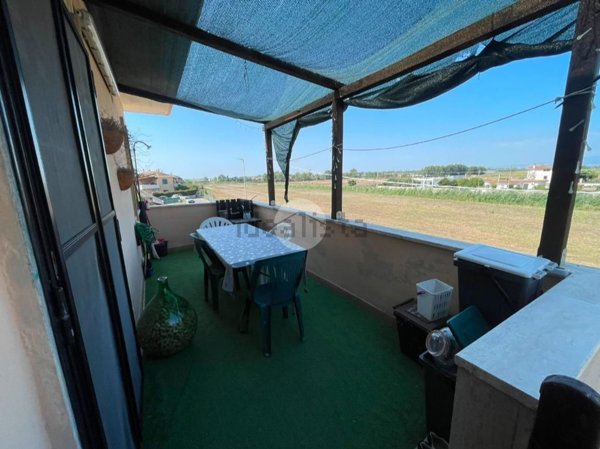 appartamento in vendita ad Ardea in zona Marina di Ardea