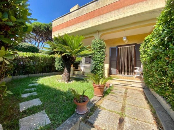 casa indipendente in vendita ad Ardea