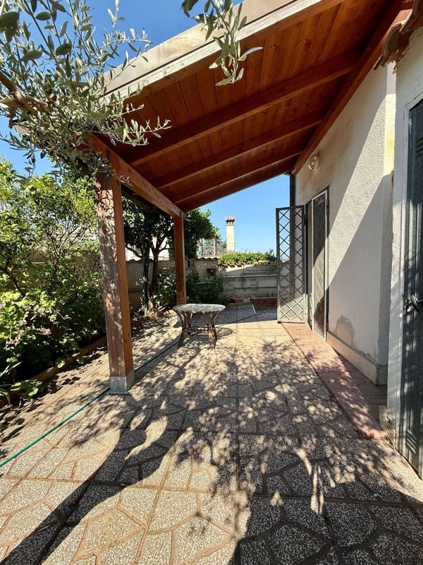 casa indipendente in vendita ad Ardea in zona Nuova Florida