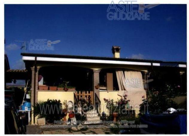 casa indipendente in vendita ad Ardea