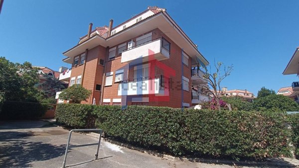 appartamento in vendita ad Ardea in zona Marina di Ardea
