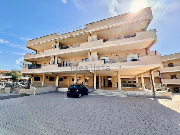 appartamento in vendita ad Ardea in zona Marina di Ardea
