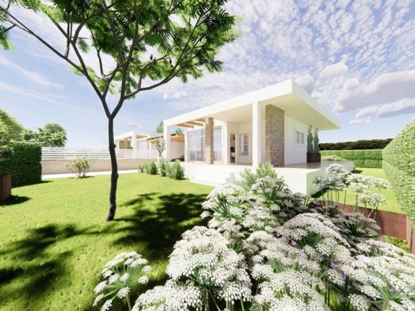 casa indipendente in vendita ad Ardea in zona Nuova Florida