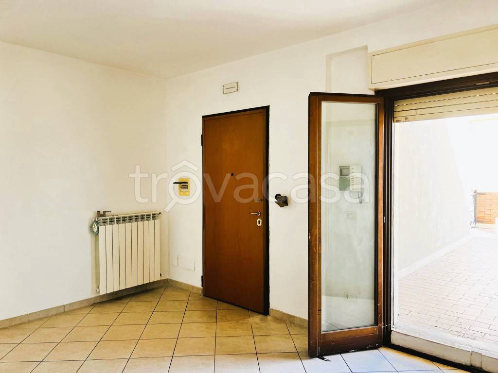 appartamento in vendita ad Ardea in zona Marina di Ardea