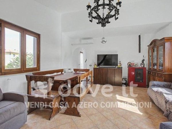 casa indipendente in vendita ad Ardea