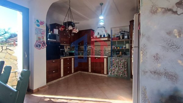 casa indipendente in vendita ad Ardea in zona Nuova Florida
