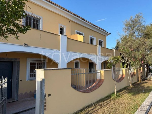 appartamento in vendita ad Ardea in zona Marina di Ardea