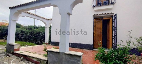 casa indipendente in vendita ad Ardea in zona Nuova California