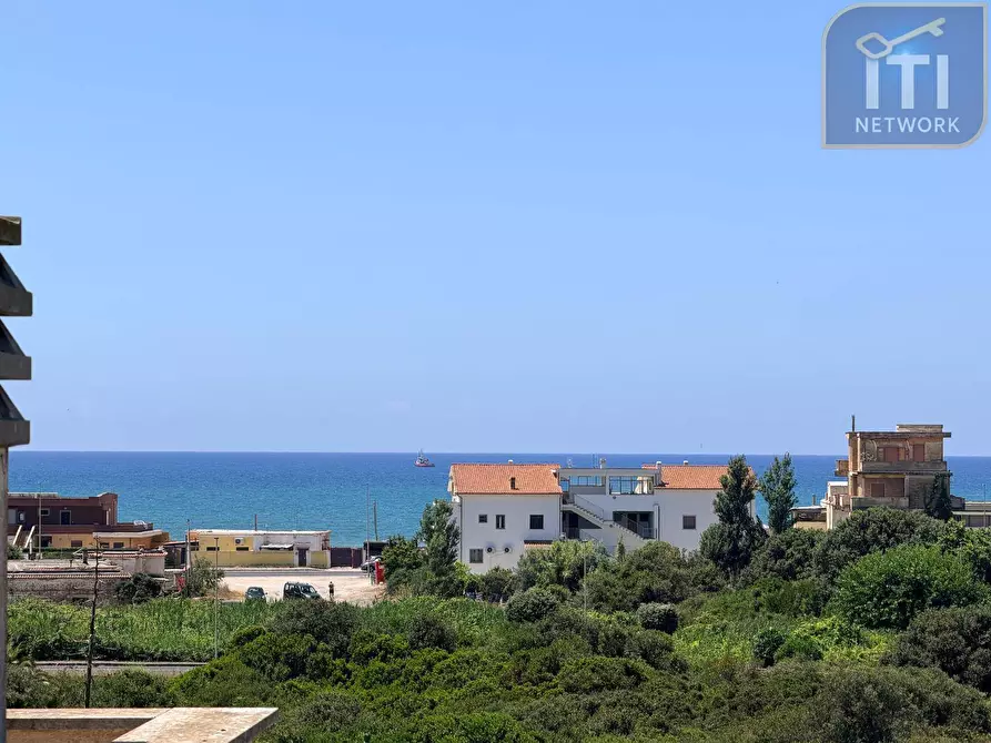 appartamento in vendita ad Ardea in zona Marina di Ardea