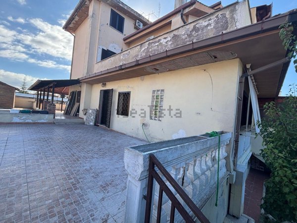 appartamento in vendita ad Ardea in zona Nuova Florida