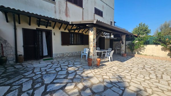 casa indipendente in vendita ad Ardea
