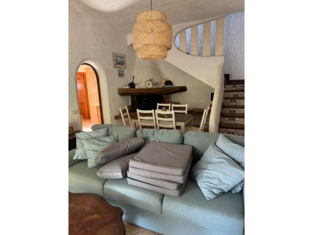 casa indipendente in vendita ad Ardea in zona Colle Romito
