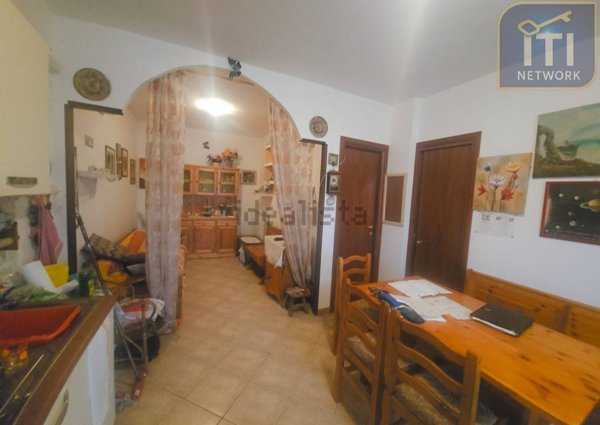appartamento in vendita ad Ardea in zona Marina di Ardea