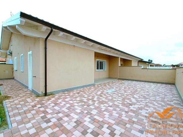 casa indipendente in vendita ad Ardea in zona Nuova California