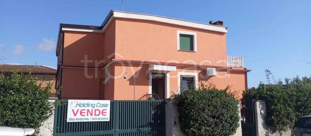 casa indipendente in vendita ad Ardea in zona Nuova Florida