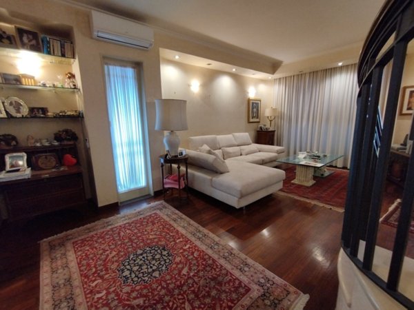 casa indipendente in vendita a Ciampino