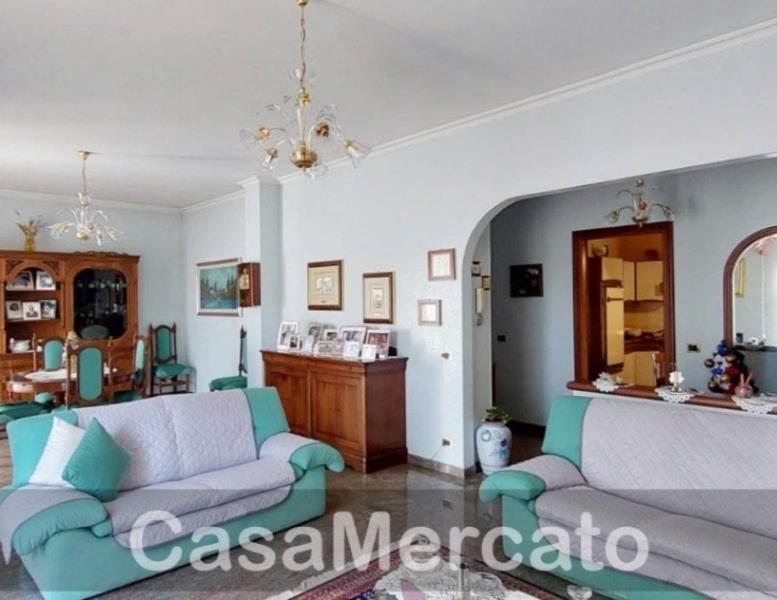 casa indipendente in vendita a Ciampino