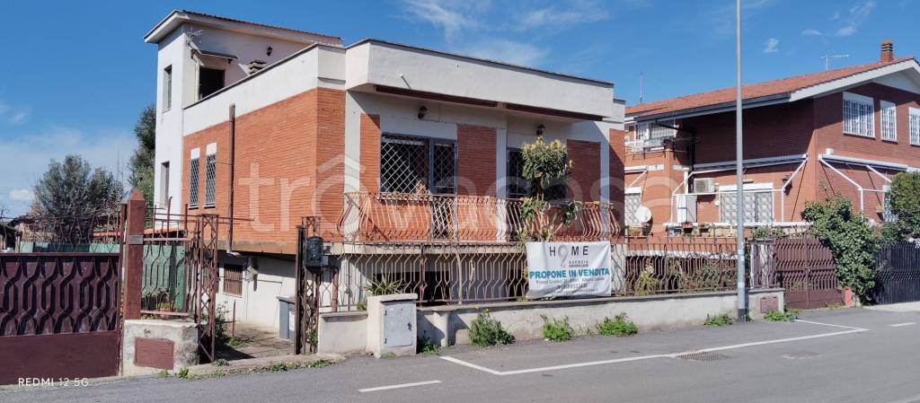 casa indipendente in vendita a Ciampino