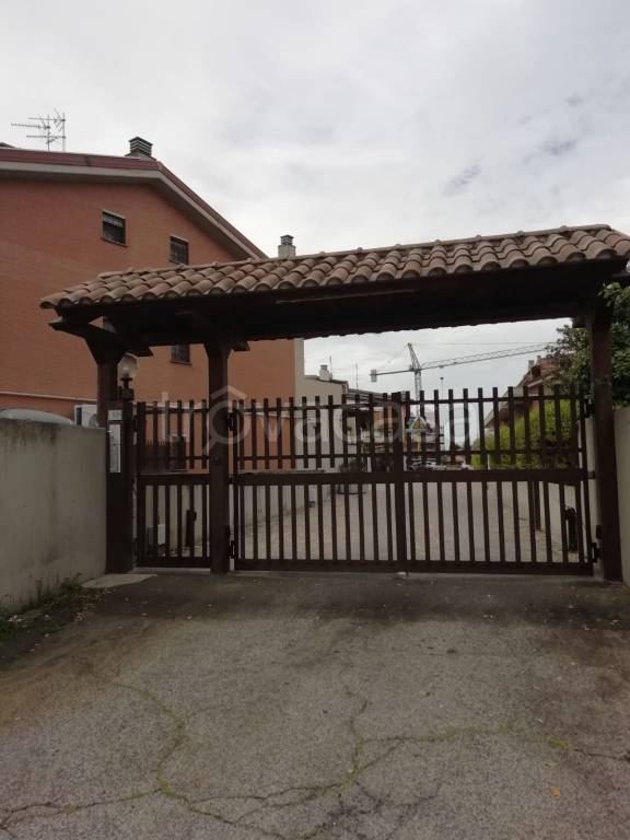 casa indipendente in vendita a Ciampino