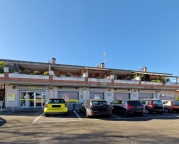 locale di sgombero in vendita a Ciampino