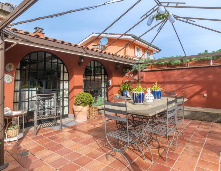 casa indipendente in vendita a Ciampino