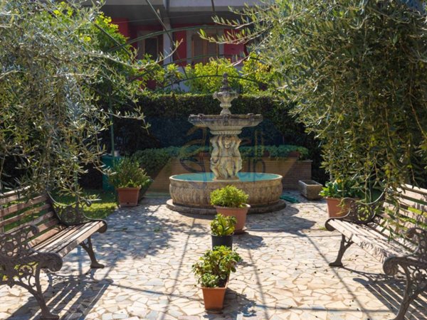 casa indipendente in vendita a Ciampino