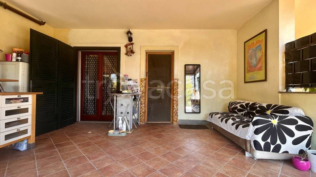 casa indipendente in vendita a Ciampino