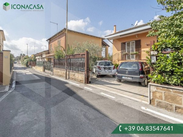 casa semindipendente in vendita a Ciampino