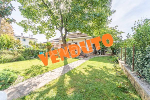 casa indipendente in vendita a Ciampino