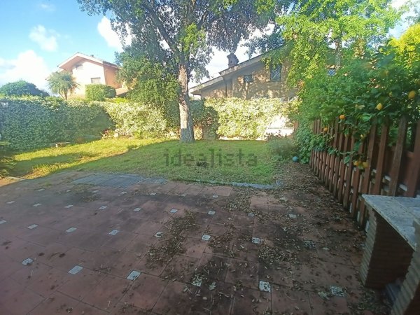 casa indipendente in vendita a Ciampino