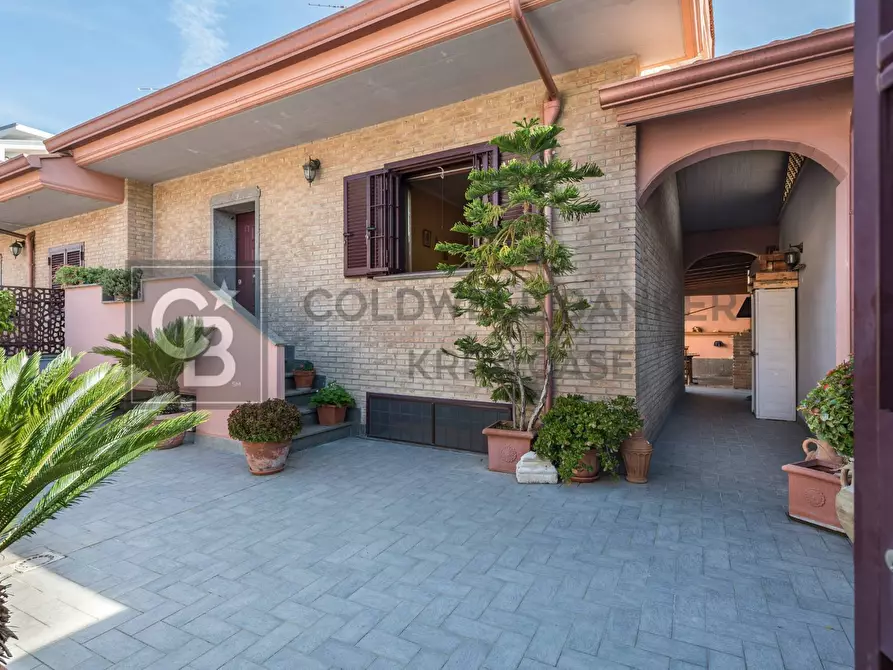 casa indipendente in vendita a Ciampino