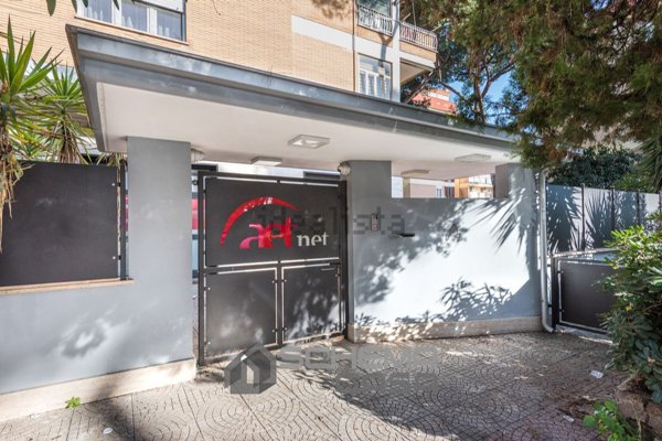 ufficio in vendita a Ciampino