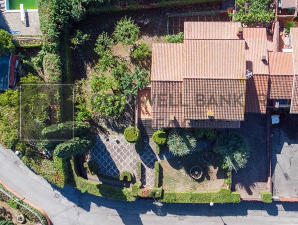 casa indipendente in vendita a Ciampino