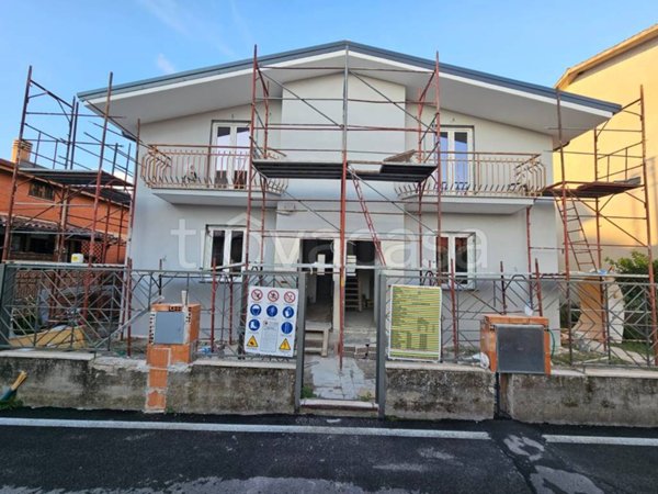 casa indipendente in vendita a Ciampino