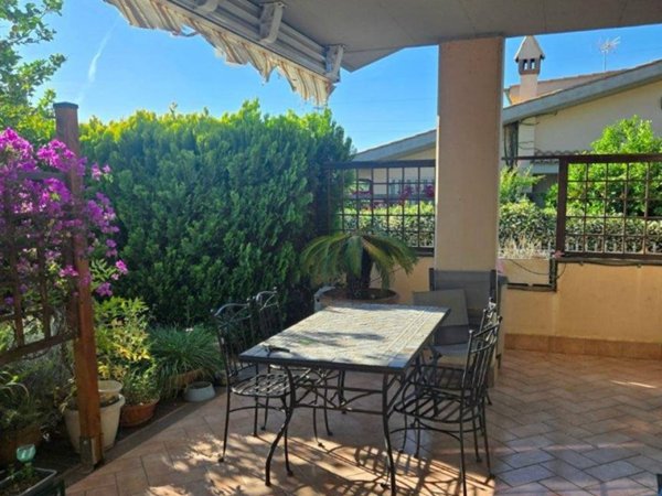 casa indipendente in vendita a Ciampino