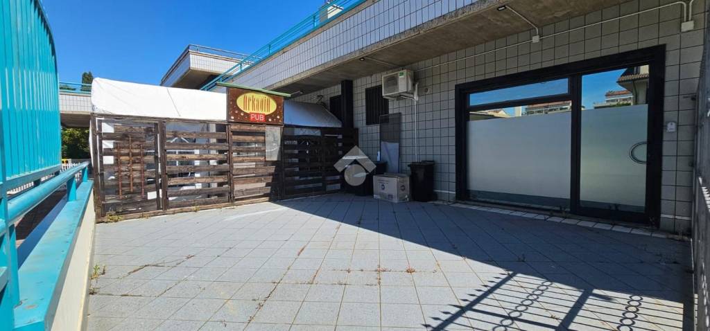negozio in vendita a Ciampino