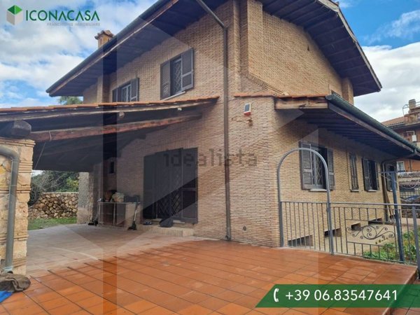 casa indipendente in vendita a Ciampino