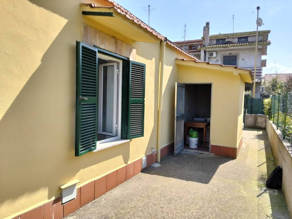 casa indipendente in vendita a Ciampino