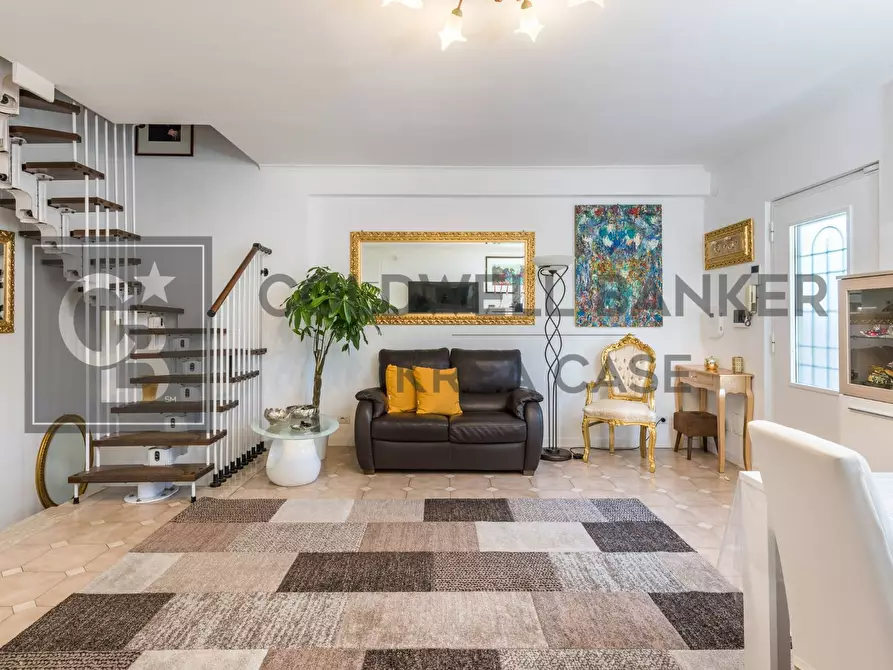 casa indipendente in vendita a Ciampino