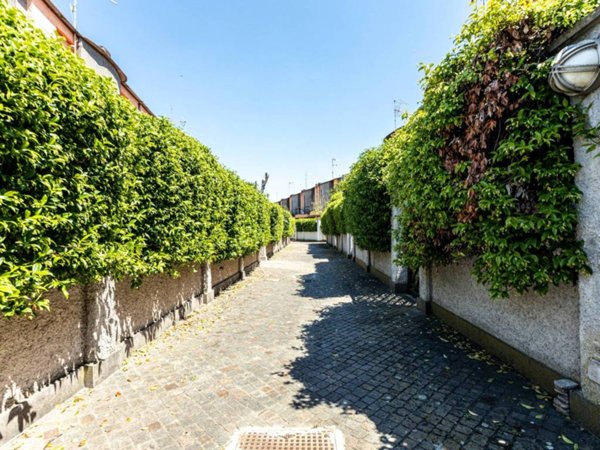 casa indipendente in vendita a Ciampino