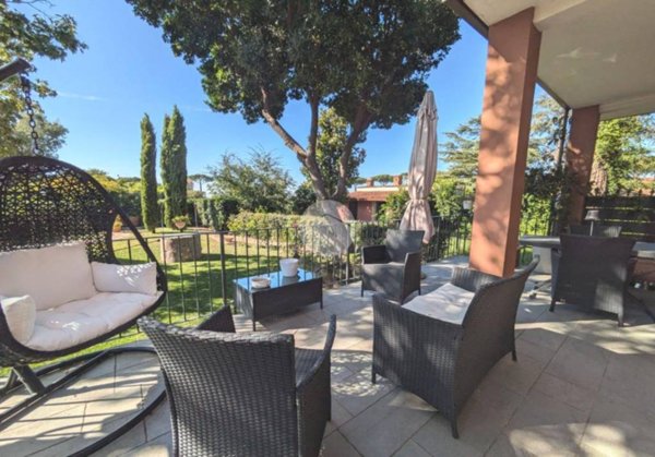 casa indipendente in vendita a Ciampino