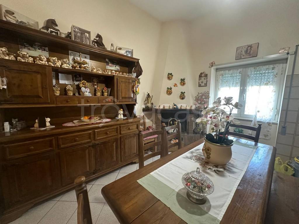 casa indipendente in vendita a Ciampino
