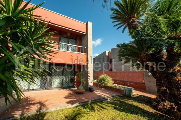 casa indipendente in vendita a Ciampino