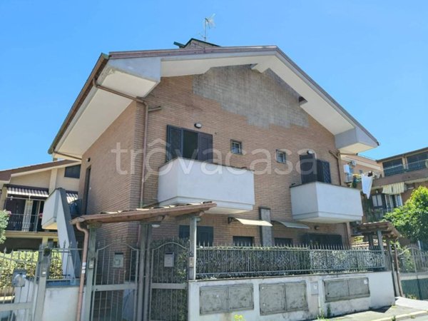 casa indipendente in vendita a Ciampino