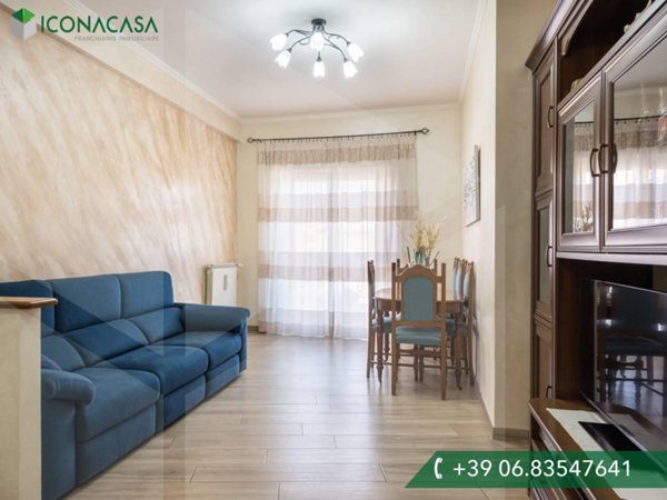 casa indipendente in vendita a Ciampino