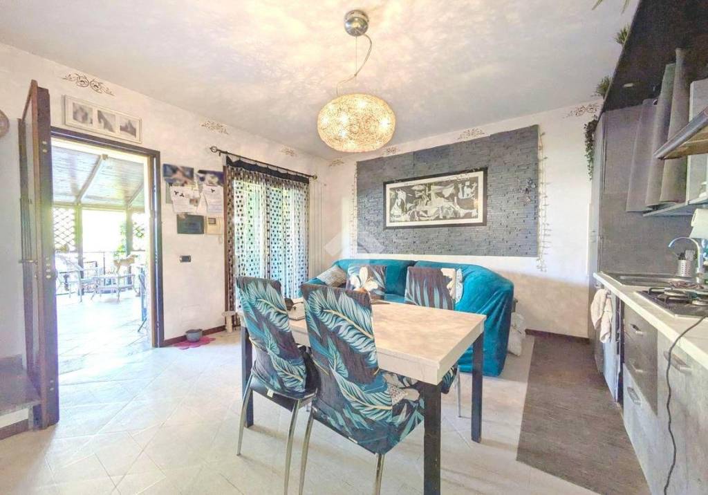 casa indipendente in vendita a Ciampino