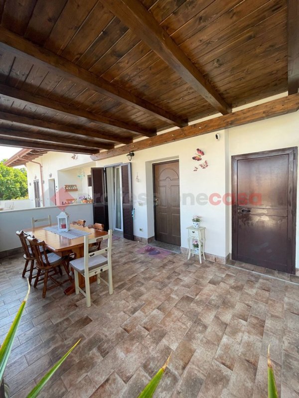 casa indipendente in vendita a Ciampino